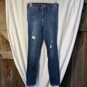 Hollister High Rise Jean Leggings Dark Wash Holes